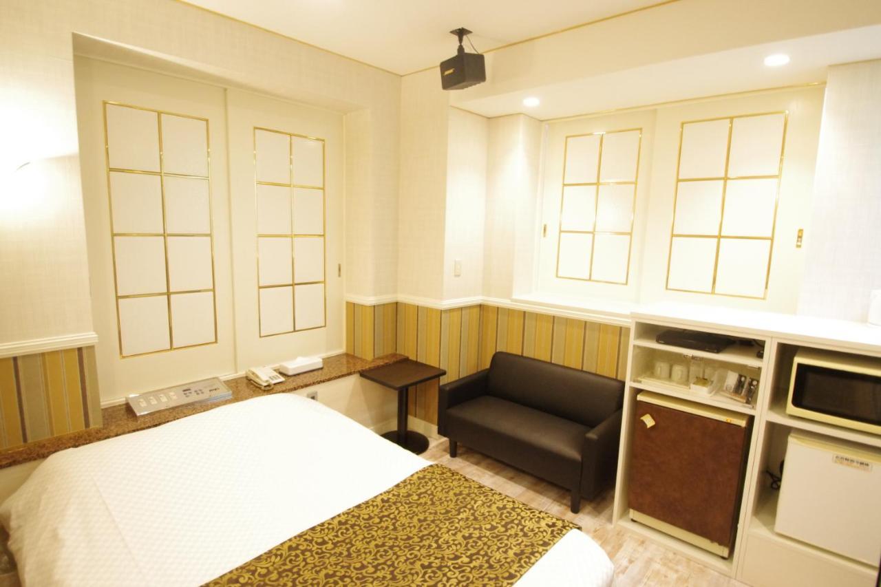 Hotel Crystal 大人専用 Токио Экстерьер фото